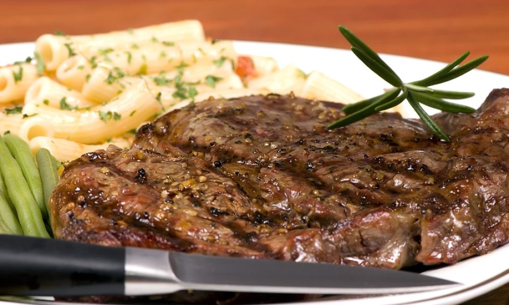 A Review Of Kreis’ Steakhouse & Bar