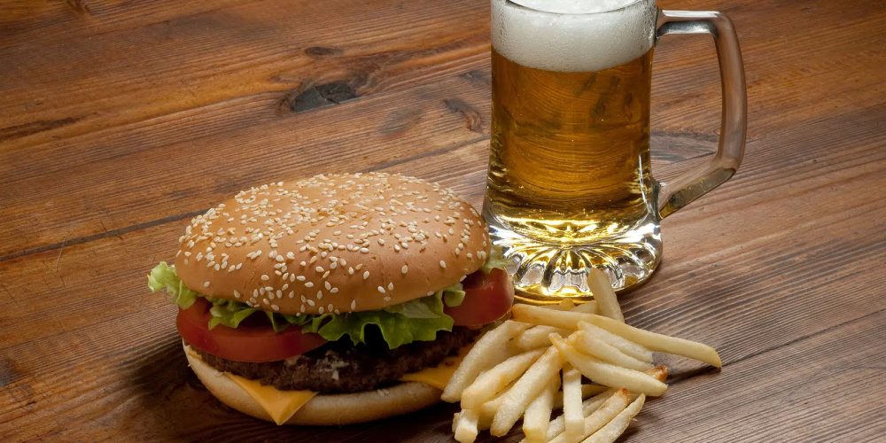 Why Sports Bars Remain Popular Social Destinations