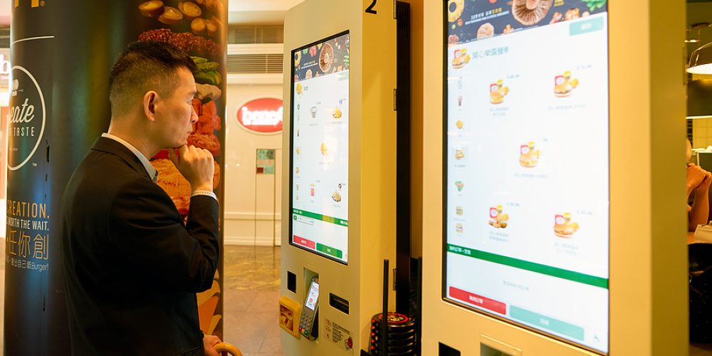 Local Venues Test Cashless Kiosks For Faster Service