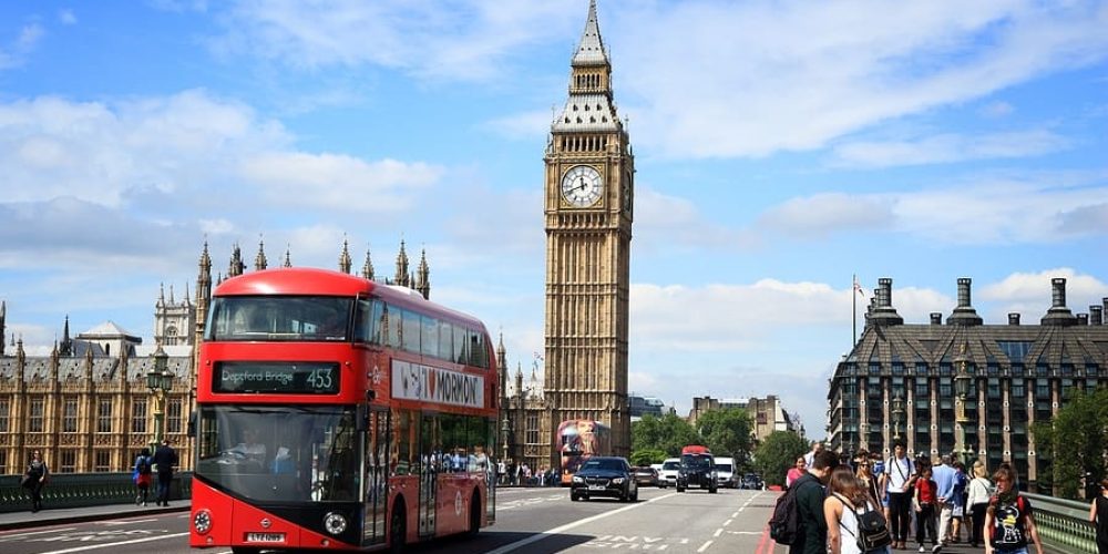 UK and Bangladesh Strengthen Defense Ties