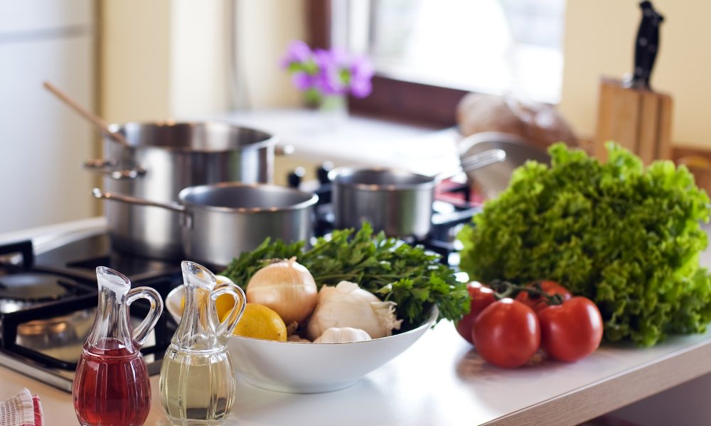 How Many Nutrients Does the Human Body Need To Function?