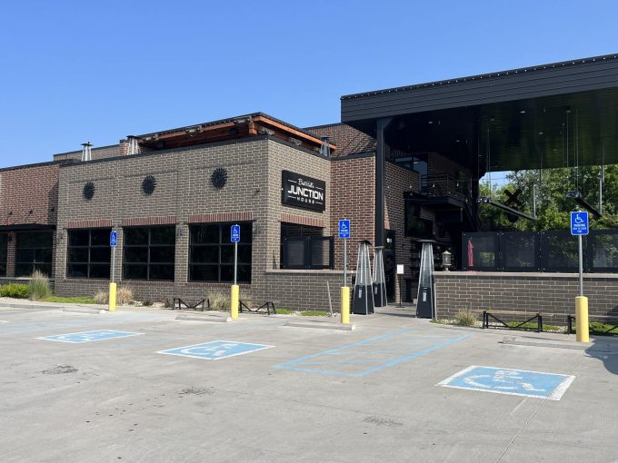 Brett Hull’s Junction House