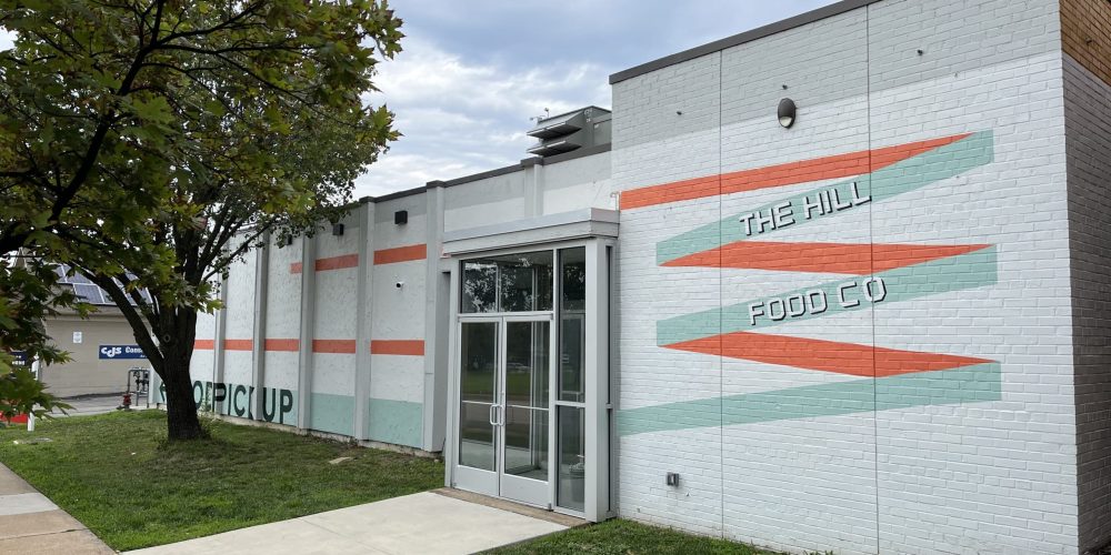 Thai Kitchen Opens a Hampton Avenue Location