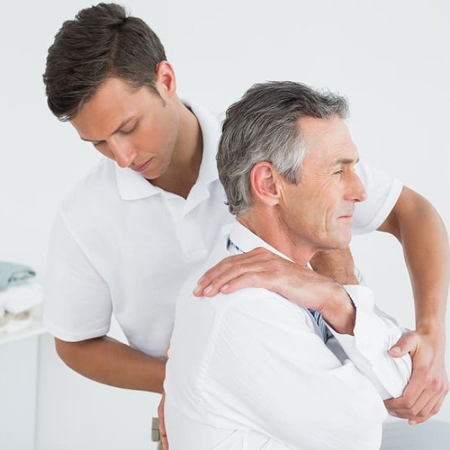 Ring Dinger Chiropractic vs Traditional Chiropractic Care: Which to Choose
