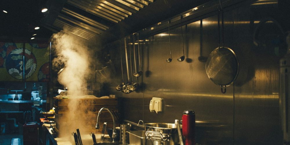 How Restaurants Schedule Emergency Repairs Fast