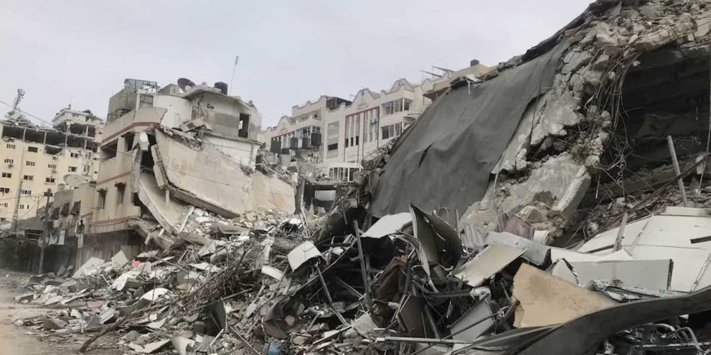Nearly 1,500 Dead As Venezuela Counts Twin Quake Victims